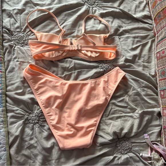 Target bikini - Picture 2 of 2